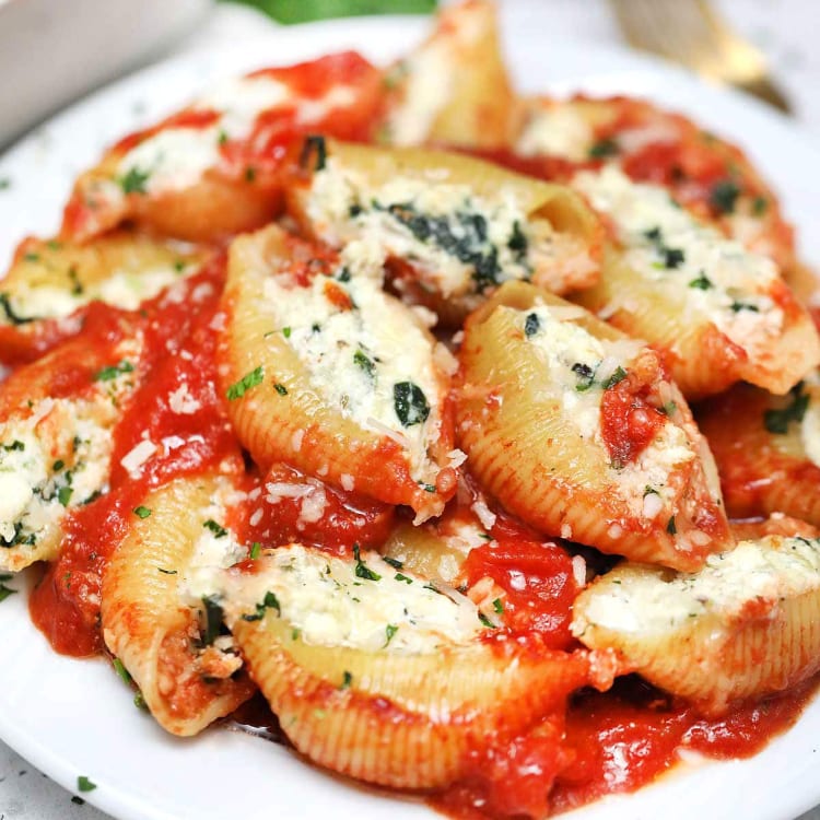 Stuffed Shells Filled with Ricotta.