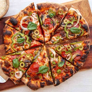 Basils Supreme Pizza (Extra-Large)