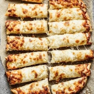 Parmesan Cheesy Bread Sticks with Marinara Sauce Large.